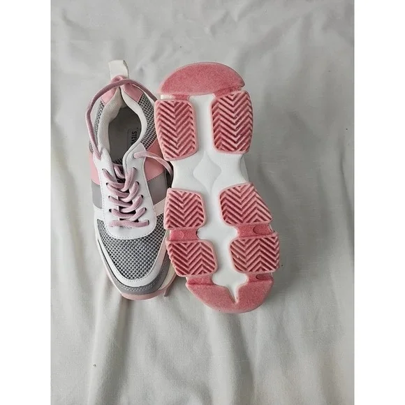 Steve Madden Womens Pink Grey White Chunky Platform Fashion Sneakers Trainers